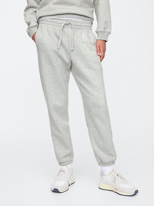 Conjunto Gap Gris Claro para mujer